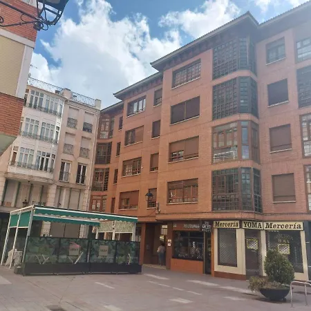 Reina Dona Urraca Apartment *