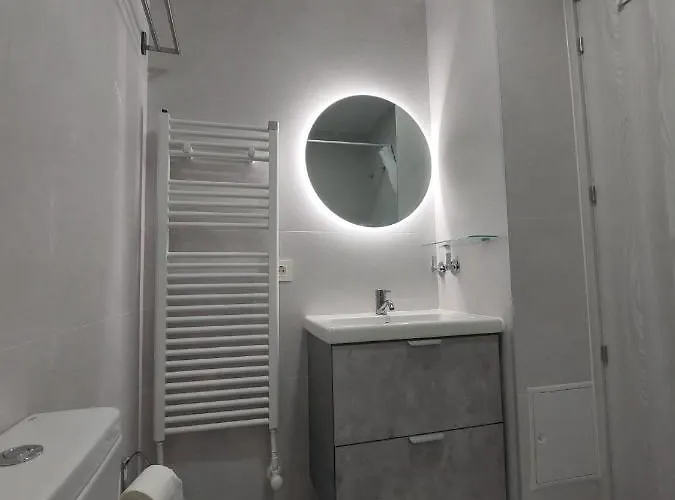 Reina Dona Urraca 아파트 *